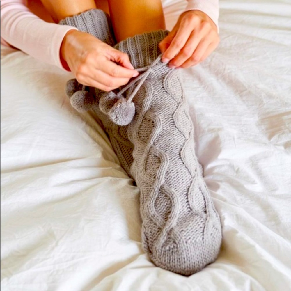 Muk Luks Pom Pom Cabin Socks